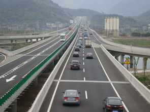 城市快速路算公路吗，城市快速路属于公路吗
