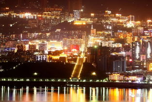 夜景图片街道路灯高清，夜景图片真实图片马路