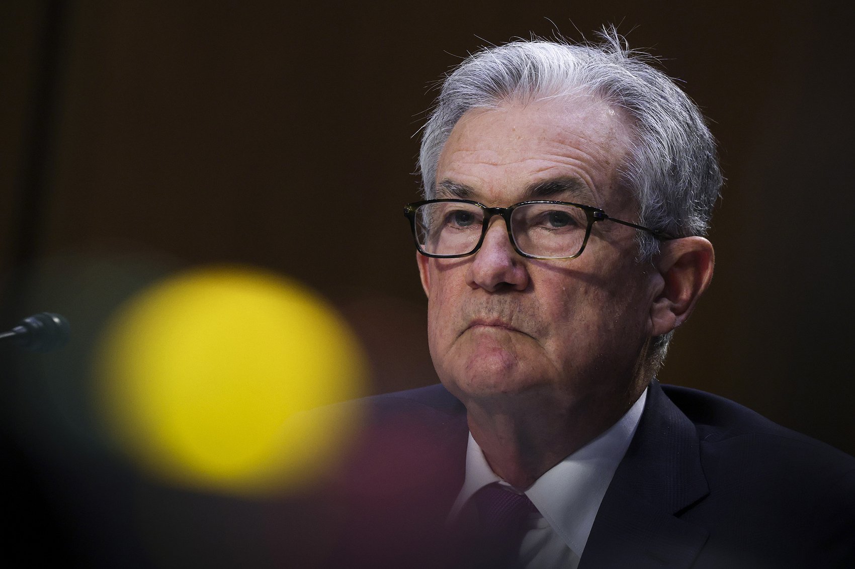 美联储再次暂停加息，纳指涨超210点！鲍威尔发声：“没有信心”评断美联储利率政策是否足以降低通胀