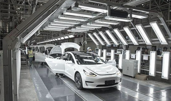 美国电动汽车市场特斯拉一枝独秀 Model 3/Y仍占主导地位