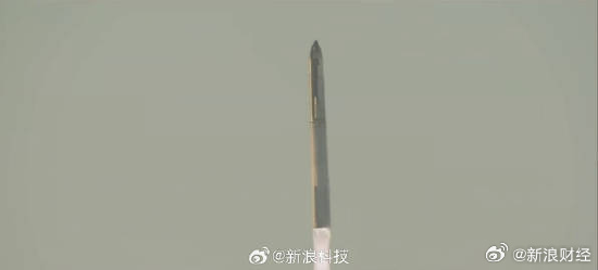 马斯克SpaceX星舰发射升空