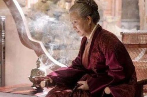 庆余年2卖菜老人谁演的_庆余年 老太太