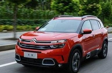 紧凑型suv排名_紧凑型suv排名前十名燃油车