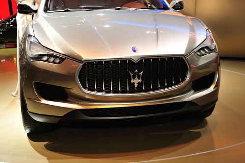 玛莎拉蒂suv_玛莎拉蒂suv叫什么