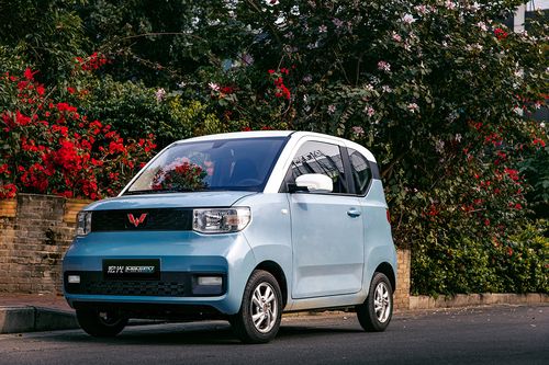 5万元以下纯电动轿车_5万元以下纯电动轿车四座