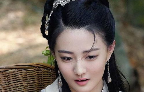 短剧女主她一心只想搞事业免费在线观看_女主她只想搞事业娱乐圈--第1张