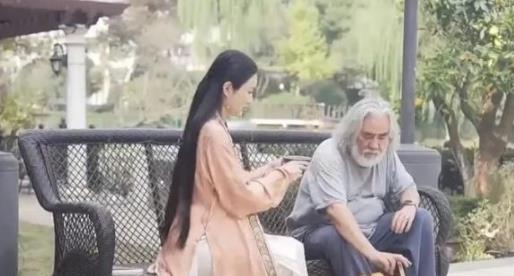 短剧萧爷娇妻是大佬免费在线观看_萧爷的二婚娇妻--第1张