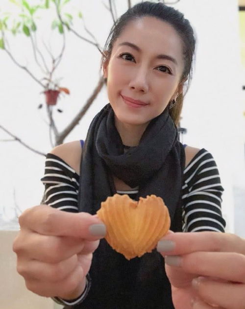 热播短剧团宠千金掀翻寒门选集收费在线观看 (热播短剧团宠千金,我被四个大佬哥哥)--第1张