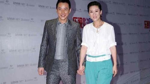 热播短剧闪婚后，千亿老公狂宠我免费在线观看_千亿闪婚老公竟然是--第1张