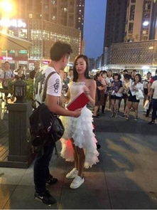 热播短剧离婚后我被美女跪地求婚离婚从被求婚开始免费在线观看--第1张