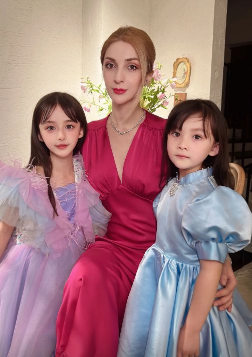 短剧离婚后四大美女倒追我短剧完整版 ，短剧离婚后四大美女倒追我短剧完整版--第1张