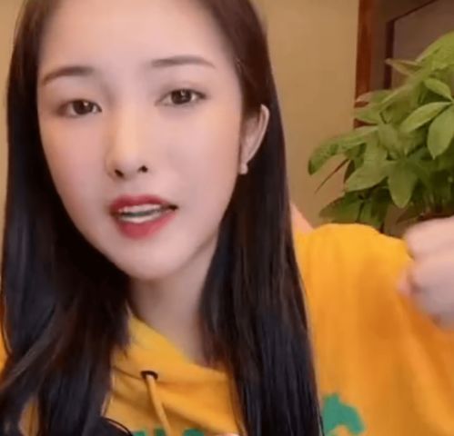 短剧离婚后三个美女爆宠我短剧完整版 离婚后三个美女爆宠我短剧完整版--第1张