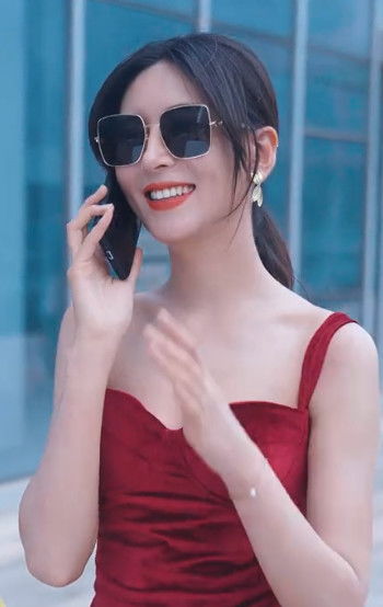 短剧五年后她带崽归来豪门妈咪的反击短剧完整版 短剧五年后她带崽归来豪门妈咪的反击--第1张