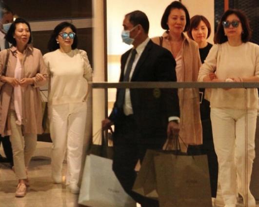  豪门女保镖，热播短剧在线免费观看全集，豪门女保镖免费全集在线观看--第1张