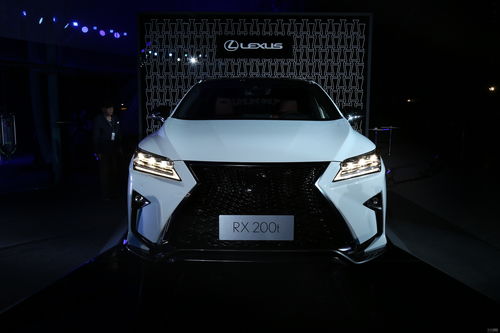 全新雷克萨斯rx2022年上市_2022款雷克萨斯rx谍照--第1张