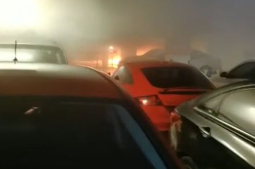 特斯拉汽车自燃事件_特斯拉发生自燃的是什么车型--第1张