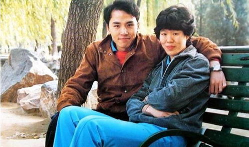  离婚后嫁给前夫他上司，爹地快来！我的妈咪就是她！在线免费观看全集，离婚后嫁给前夫他上司，爹地快来！妈咪是我的免费观看全集--第1张