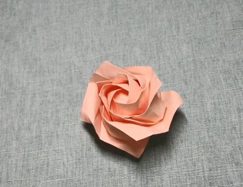  折纸玫瑰花视频教程--第1张