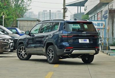 jeep指挥官图片_jeep指挥官车型大全及价格表--第1张