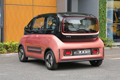 新宝骏e300_新宝骏e300plus报价及图片--第1张