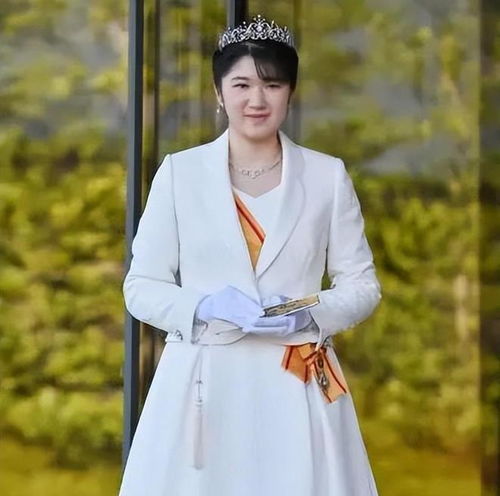  热播短剧宠爱无疆之嫡公主的锦绣荣华李子峰免费全集——穿越时空的华丽冒险--第1张