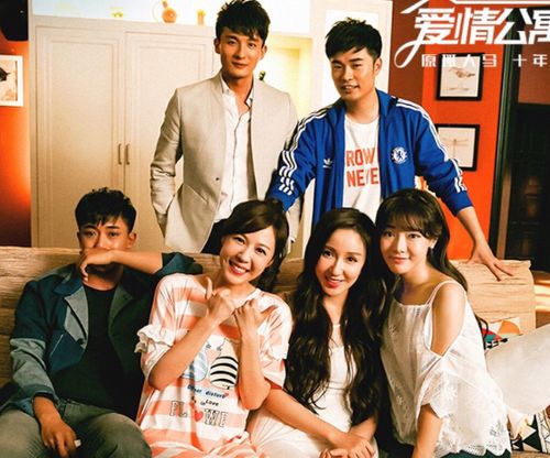  热播短剧捡个总裁当老公免费全集——一场爆笑又甜蜜的爱情冒险，捡个总裁当老公，爆笑甜蜜的爱情冒险--第1张