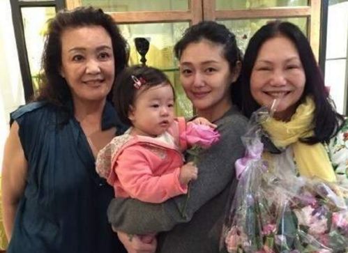  热播短剧萌宝找上门，夫人你马甲掉了！总裁他后悔了，免费全集！，总裁追回马甲大佬，萌宝助攻，夫人你马甲掉了免费全集--第1张