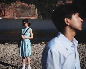  爱在夜半凌霜时，一部热播短剧的深情演绎，夜半凌霜，爱在深情时分--第1张