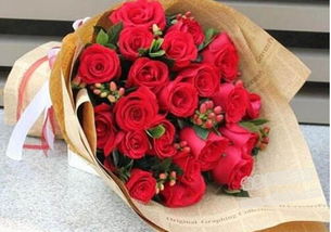  玫瑰花每朵代表什么意思，玫瑰花每朵代表的寓意，红玫瑰代表热情真爱；黄玫瑰代表珍重祝福和嫉妒失恋；紫玫瑰代表浪漫真情和珍贵独特；白玫瑰代表纯洁天真；黑玫瑰则代表温柔真心。--第1张