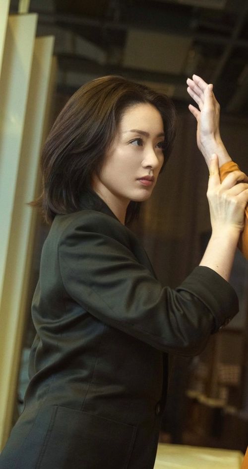  短剧妻子的绝地反攻全集观看，妻子绝地反攻大结局，胜利属于勇敢的妻子--第1张