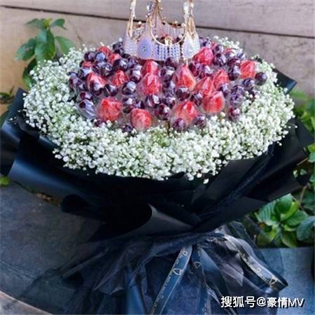  时尚鲜花花束图片大全，打造浪漫与品味的完美结合，时尚鲜花花束，浪漫与品味的完美结合--第1张