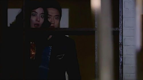  短剧闪婚当天植物人老公站起来了全集观看--第1张