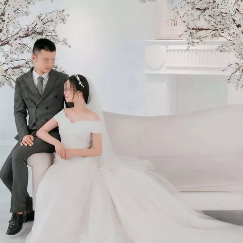  短剧夫妻马甲双双掉完把家还全集观看，夫妻双双马甲曝光，到底谁更胜一筹？全集免费观看--第1张
