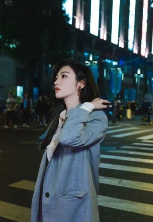 短剧厉总的宠娇娇甜又飒全集观看  短剧厉总的宠娇娇甜又飒全集观看--第1张