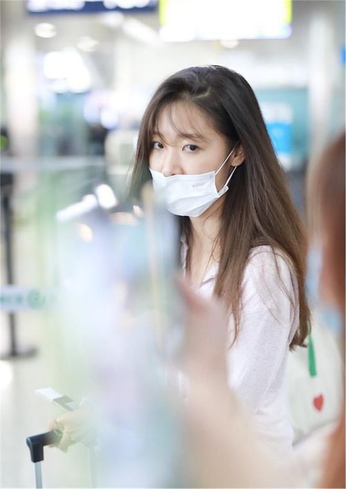 短剧慕总你的青梅女友身份惊人全集观看  短剧慕总你的青梅女友身份惊人全集观看，揭秘意想不到的情感纠葛--第1张