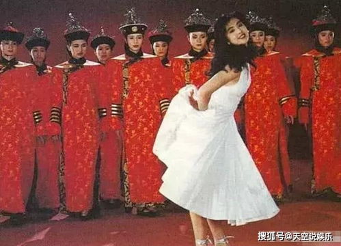 短剧影帝夫人又去当群演了全集观看  短剧影帝夫人又去当群演了全集观看，影帝夫人的群演之旅--第1张
