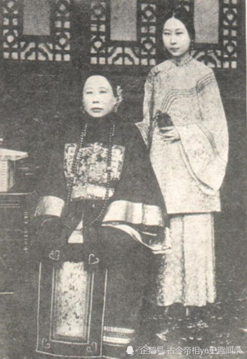 绝世战魔的女帝老婆免费全集资讯  绝世战魔的女帝老婆免费全集资讯，绝世战魔的女帝老婆免费全集最新资讯--第1张