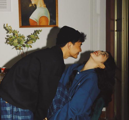 离婚后三个绝世美女倒追我免费全集资讯  离婚后三个绝世美女倒追我免费全集资讯，离婚后三个绝世美女倒追我，美女倒追的婚姻故事--第1张