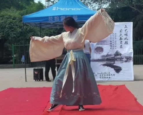 团宠千金的马甲又被扒了免费全集资讯  团宠千金的马甲又被扒了免费全集资讯，团宠千金马甲又掉光了免费全集阅读--第1张