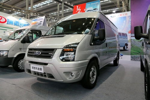 全顺4座厢式货车_全顺4米2箱货--第1张