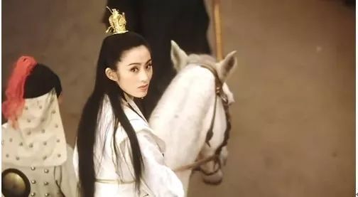 只羡鸳鸯不羡仙婚后侯爷宠妻无度短剧  婚后侯爷宠妻无度短剧，只羡鸳鸯不羡仙--第1张