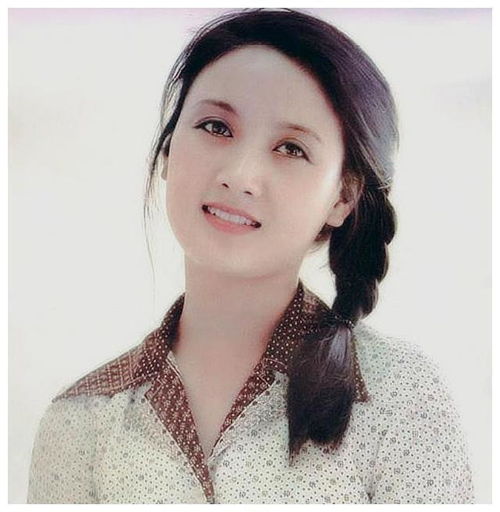 离婚后重归巅峰离婚后公布亿万身价短剧  离婚后重归巅峰，亿万身价短剧背后的故事，离婚后的华丽转身，亿万身价短剧背后的故事--第1张