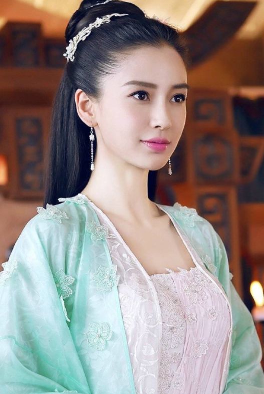 新王妃她又美又飒短剧  新王妃她又美又飒短剧，新王妃她又美又飒，短剧新宠--第1张