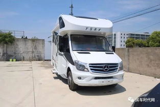 400万奔驰房车图片_奔驰四百万房车--第1张