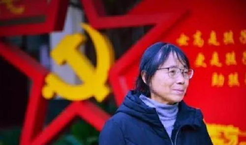 总裁夫人身兼多职短剧  总裁夫人身兼多职短剧--第1张