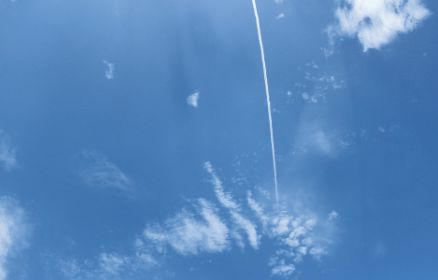 终将散去的尾迹云短剧  终将散去的尾迹云短剧，散云之旅，终将散去的尾迹云--第1张