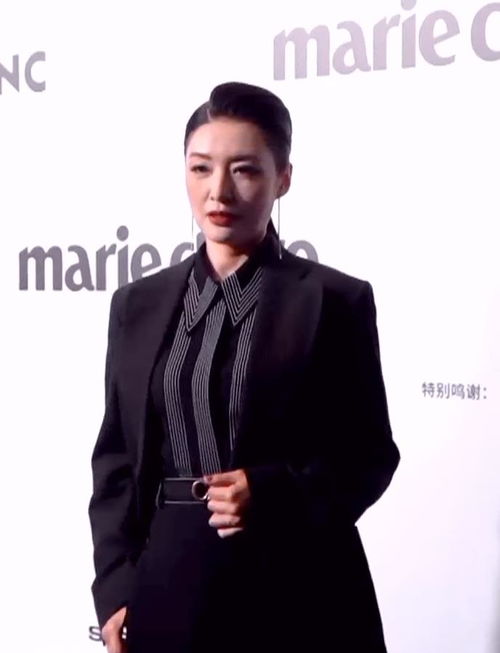 穿书后一脚踢开老公当霸总柯俊美娜短剧  穿书后一脚踢开老公当霸总，柯俊美娜短剧，穿书后一脚踢开老公当霸总，柯俊美娜短剧--第1张