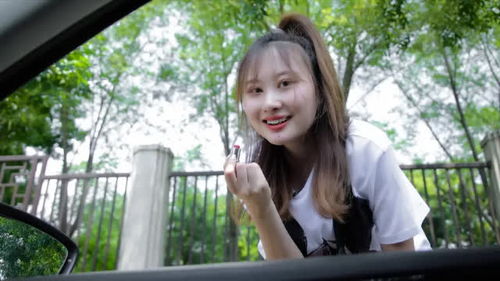 离婚后三个美女爆宠我短剧  ，离婚后三个美女爆宠我短剧--第1张