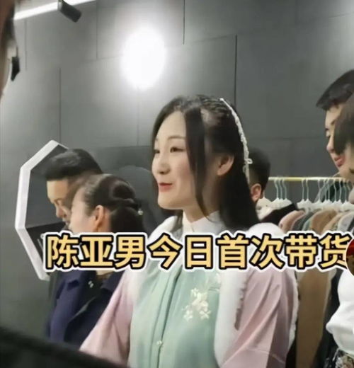 离婚后枭总爱她到发疯短剧在线观看全集  离婚后枭总爱她到发疯短剧在线观看全集，离婚后枭总爱她到发疯短剧在线观看--第1张