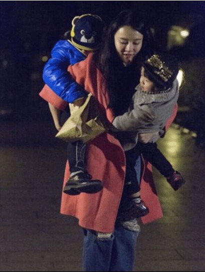 战神大人三夫人给你生了个黑娃短剧在线观看全集  战神大人三夫人给你生了个黑娃短剧在线观看全集--第1张